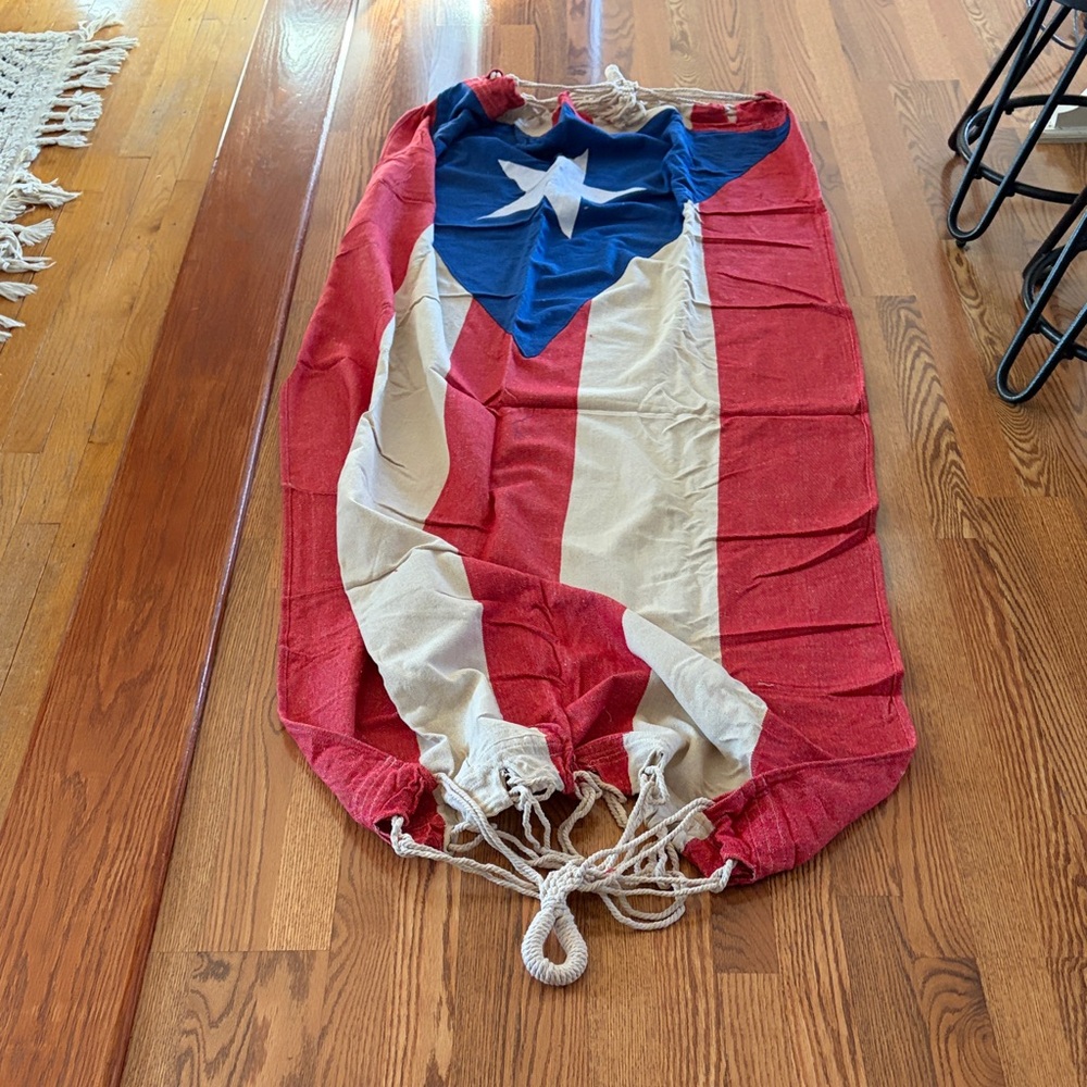 canvas puerto rico flag hammock  looks new with canvas storage bag